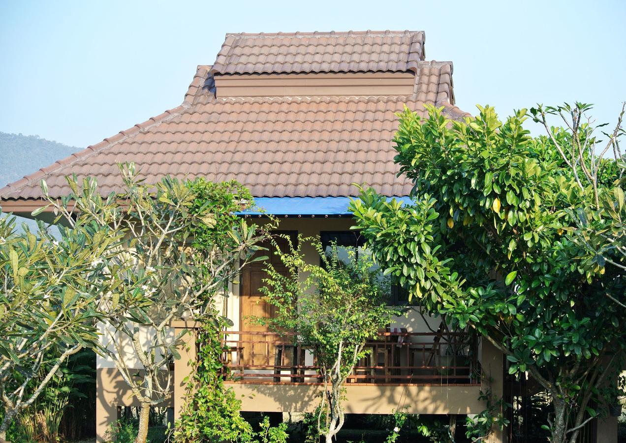 Ban Thung Ma Nieo Jamjuree Garden Bed & Breakfast エクステリア 写真